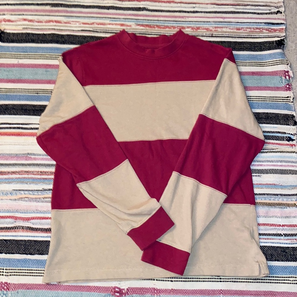 Empyre sweater (s)